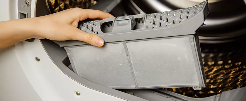 Signs Of A Clogged Dryer Lint Trap in Bethlehem, Pennsylvania